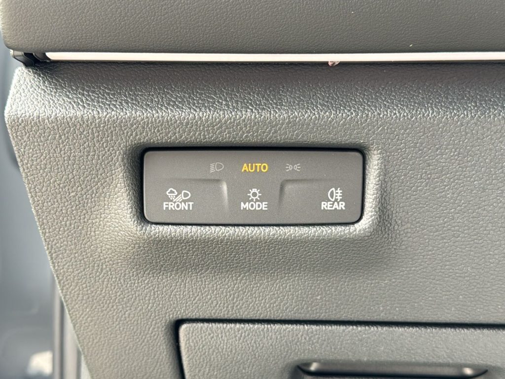 VOLKSWAGEN Tiguan Nuova Tiguan Edition Plus 1.5 eTSI ACT 110 kW (150 - 14