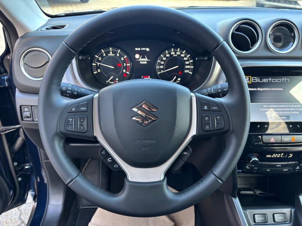 SUZUKI Vitara 1.4 Hybrid 4WD  Cool  BICOLOR - 21