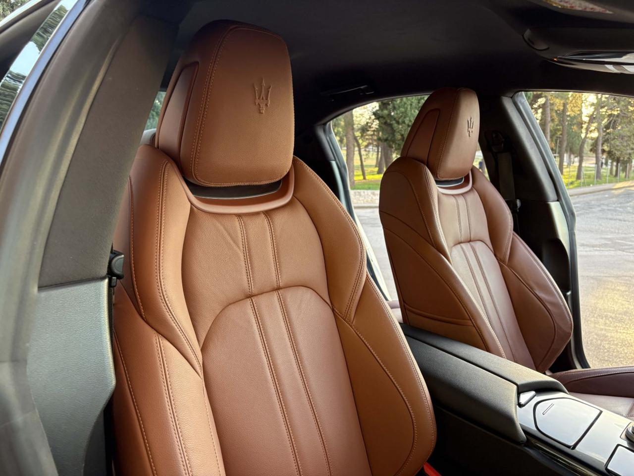 MASERATI Ghibli 3.0 V6 430 CV AWD Modena S Q4 - 10