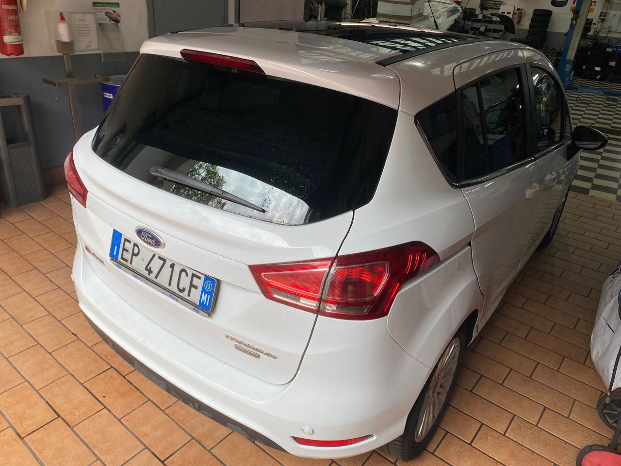 FORD B-Max 1.0 EcoBoost 100 CV Titanium Tetto Pano - 5