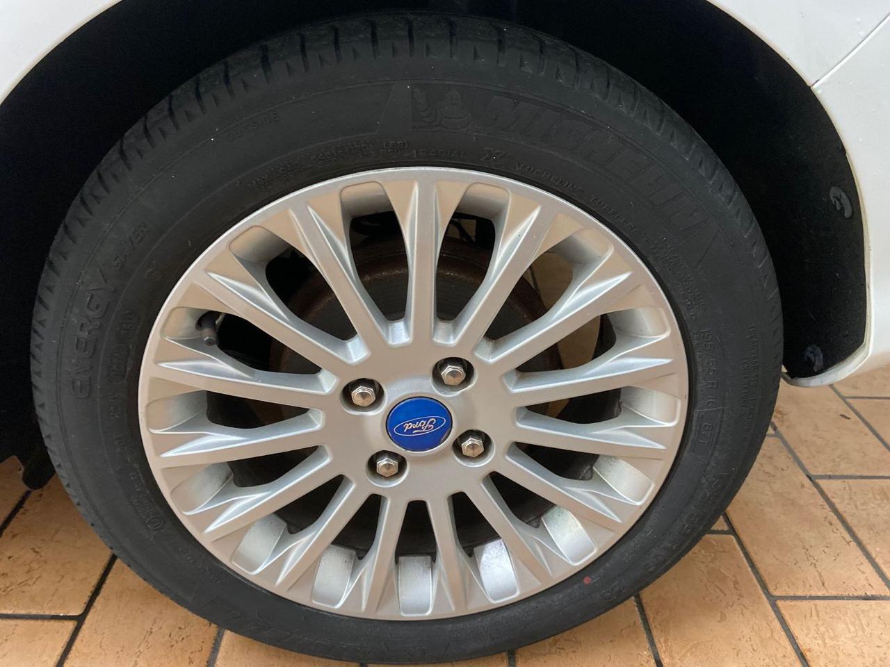 FORD B-Max 1.0 EcoBoost 100 CV Titanium Tetto Pano - 8