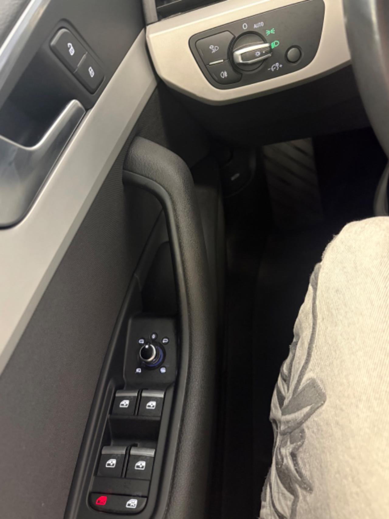 AUDI A4 Avant 30 TDI S tronic Business PREZZO REALE! - 12