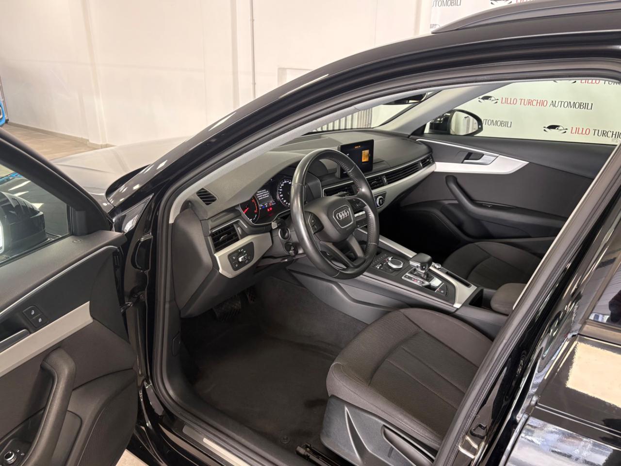 AUDI A4 Avant 30 TDI S tronic Business PREZZO REALE! - 7