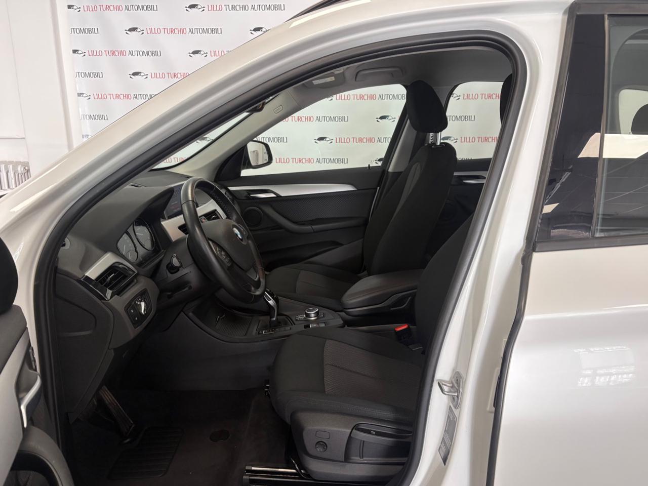 BMW X1 sDrive18d Business Advantage - 10