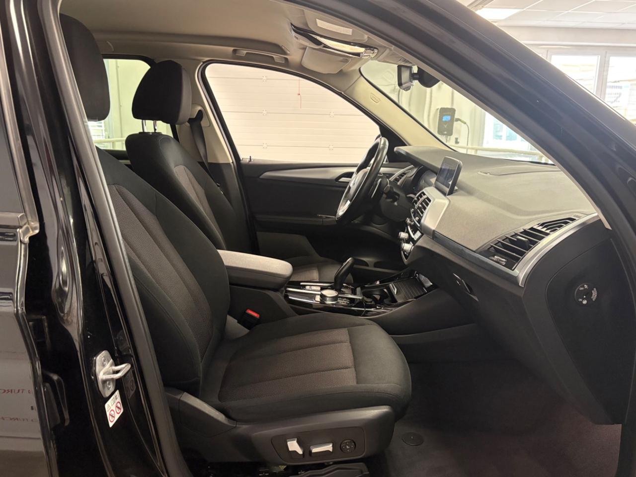 BMW X3 xDrive20d 48V Business Advantage - 23