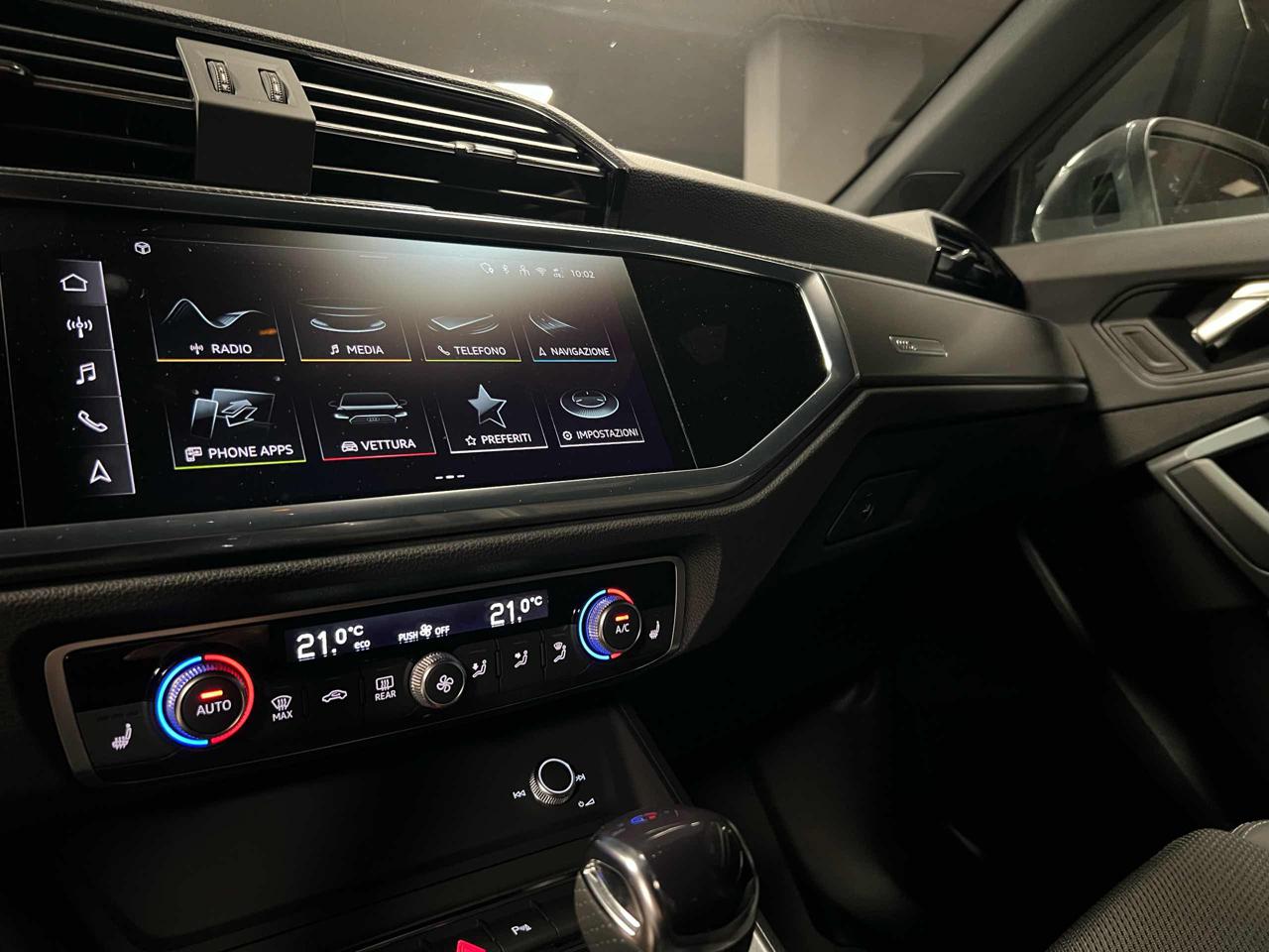 AUDI Q3 35 SPB TDI S tronic S line edition - 9