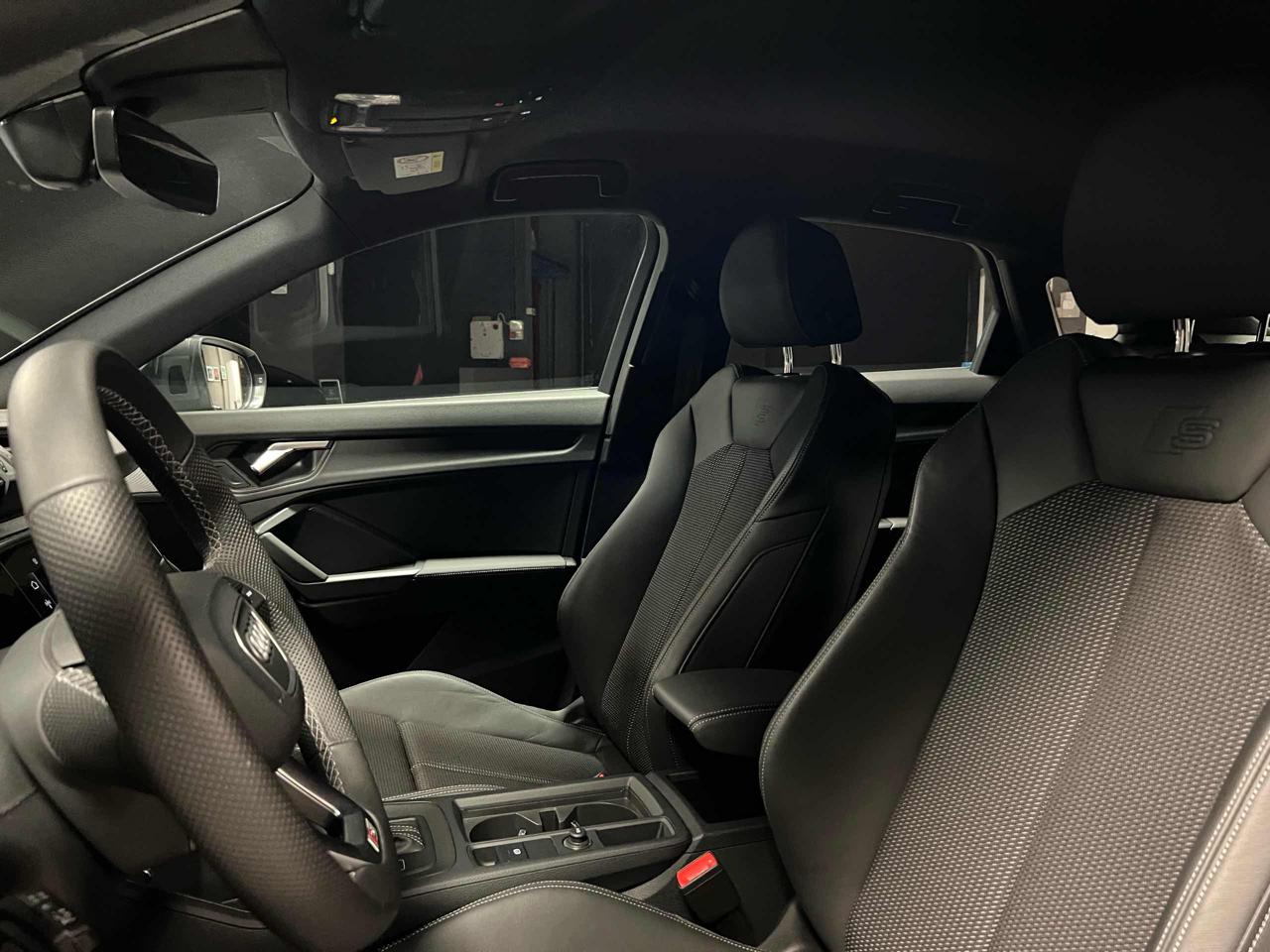 AUDI Q3 35 SPB TDI S tronic S line edition - 12