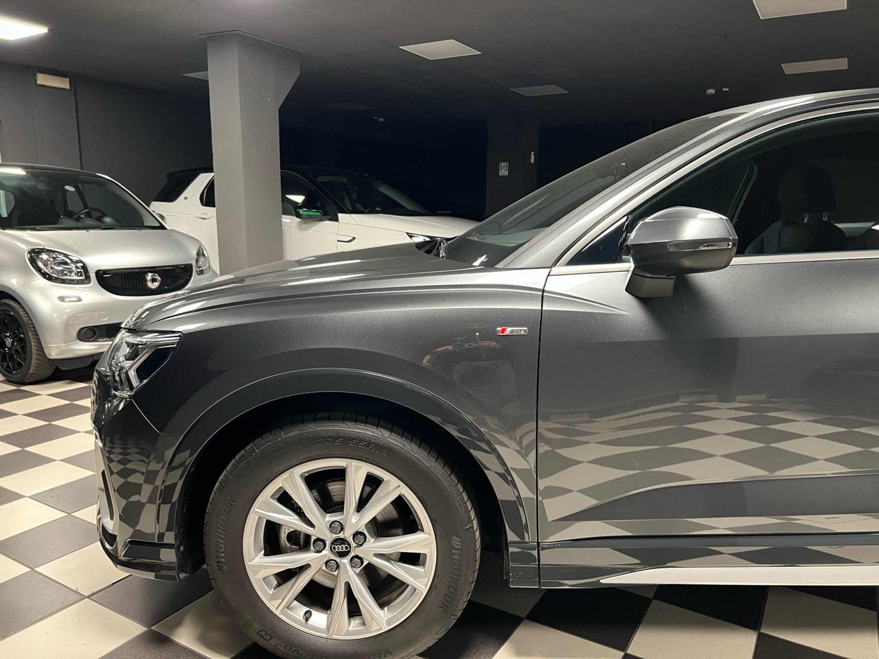 AUDI Q3 35 SPB TDI S tronic S line edition - 2