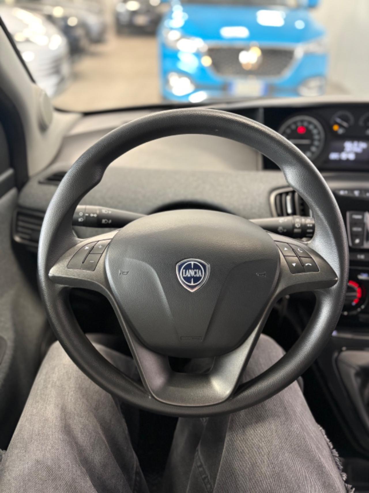 LANCIA Ypsilon 1.2 69 CV 5 porte S&S Elefantino Blu - 9