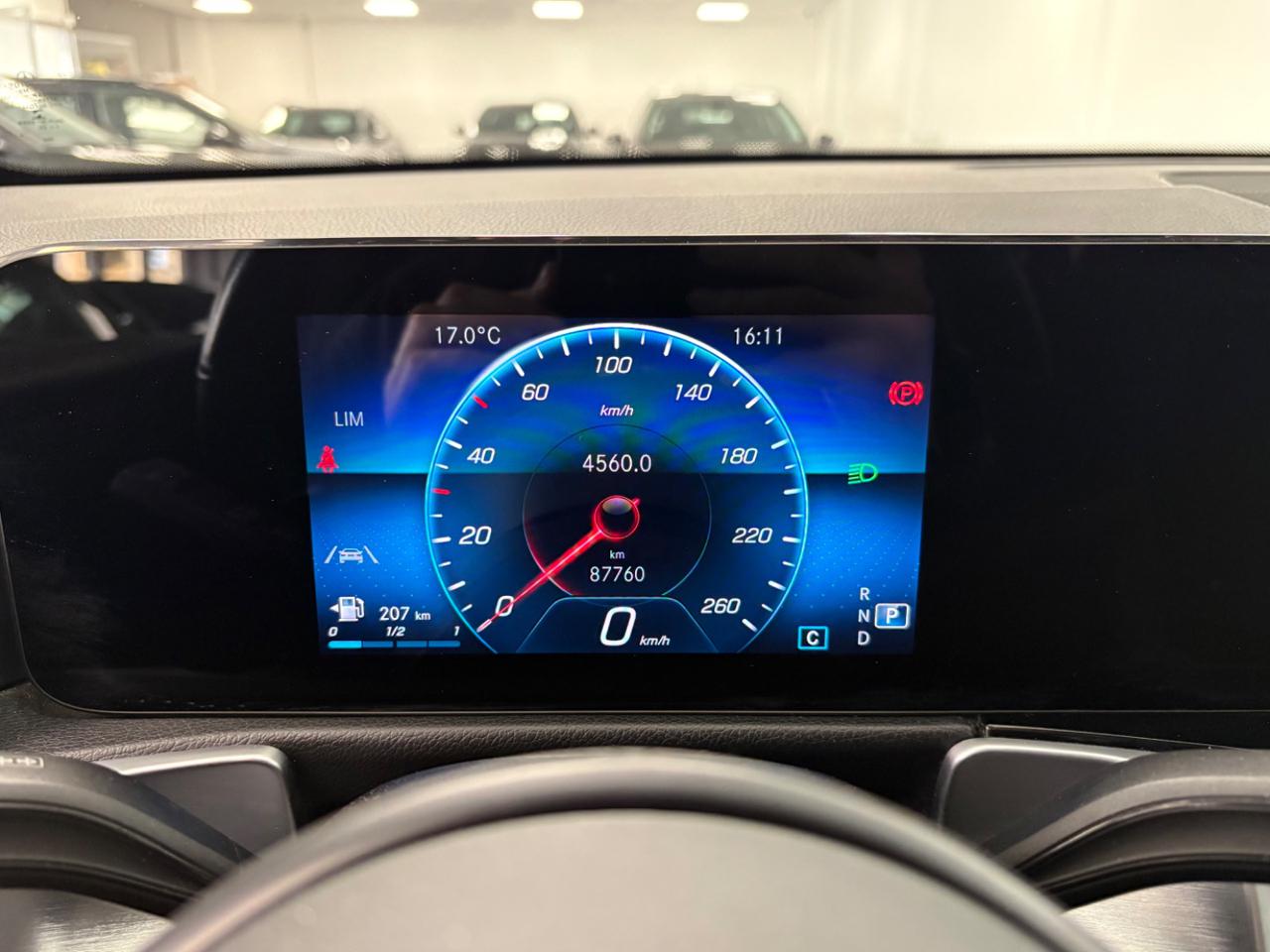 MERCEDES-BENZ GLB 200 d Automatic Business Extra - 10