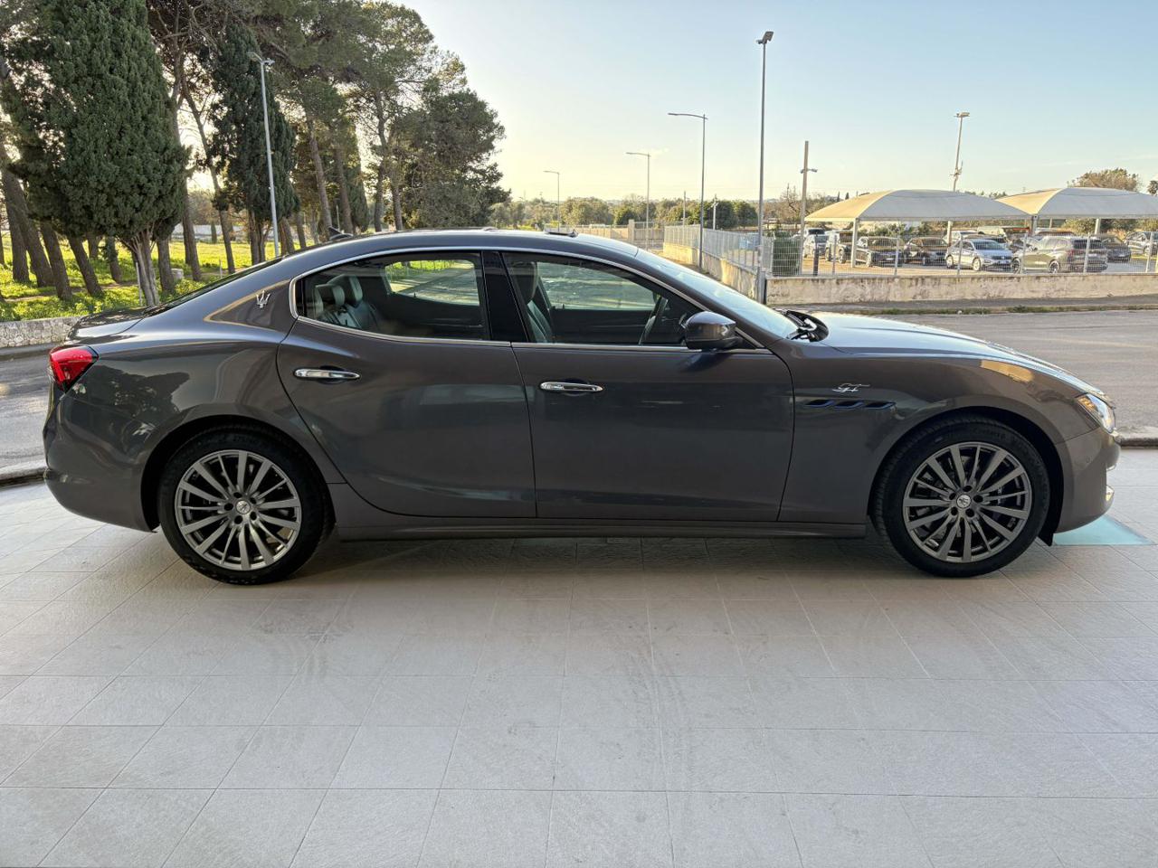 MASERATI Ghibli 330 CV 2.0 MHEV GT HYBRID. - 4
