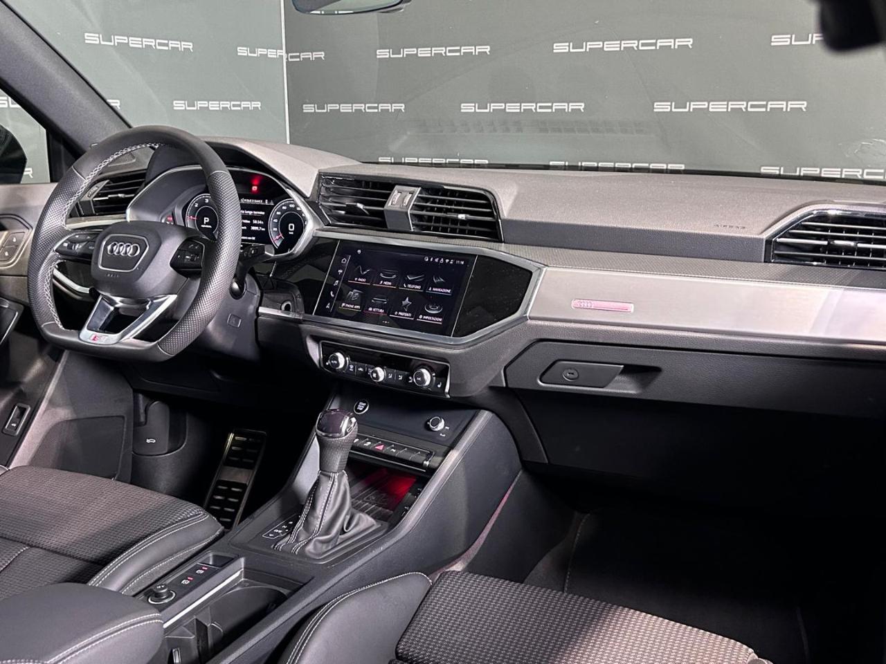 AUDI Q3 35 TDI S tronic Identity Black - 9