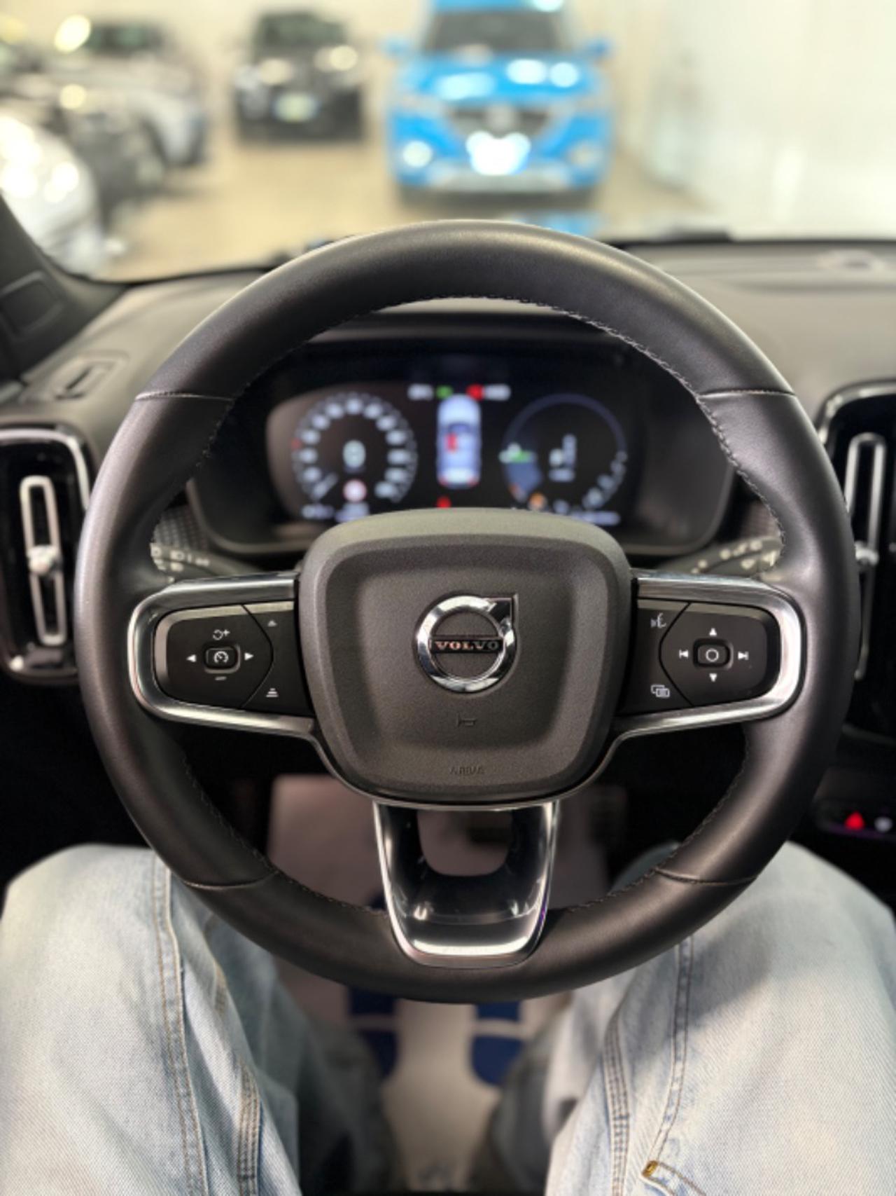 VOLVO XC40 Recharge T4 PLUG IN AWD Pro AUTOCARRO N1 - 8