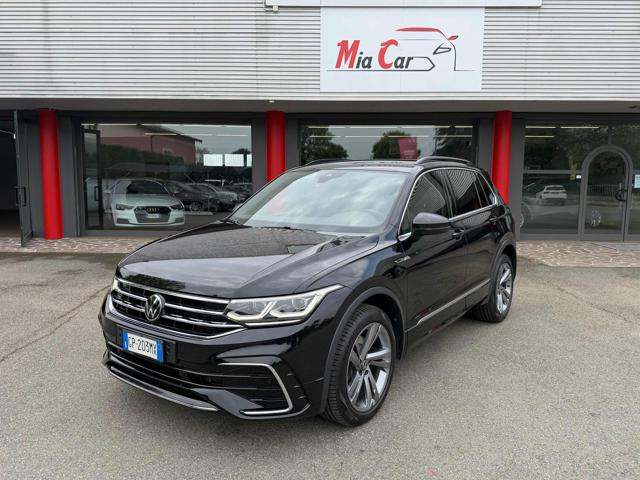 VOLKSWAGEN Tiguan Nero perlato