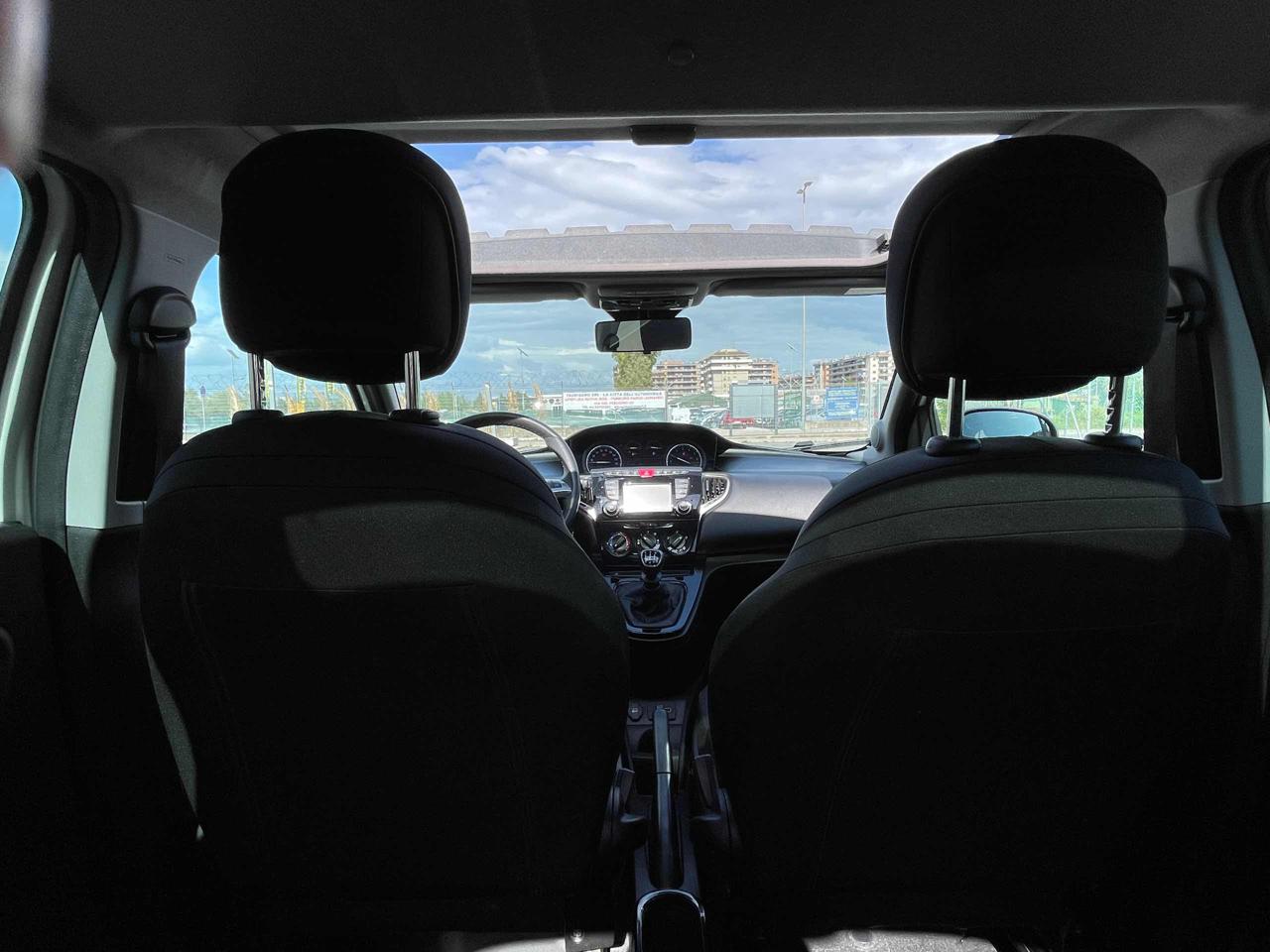 LANCIA Ypsilon 1.0 HYBRID 5P Gold TETTO APRIBILE BIANCO PERLA - 5