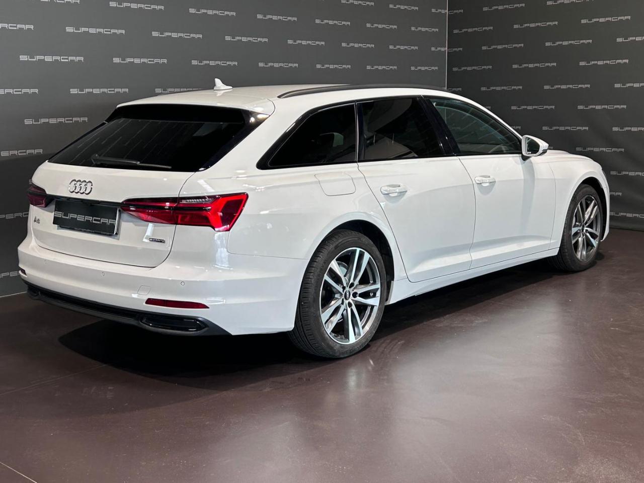 AUDI A6 Avant 40 2.0 TDI S tronic Business Sport - 3