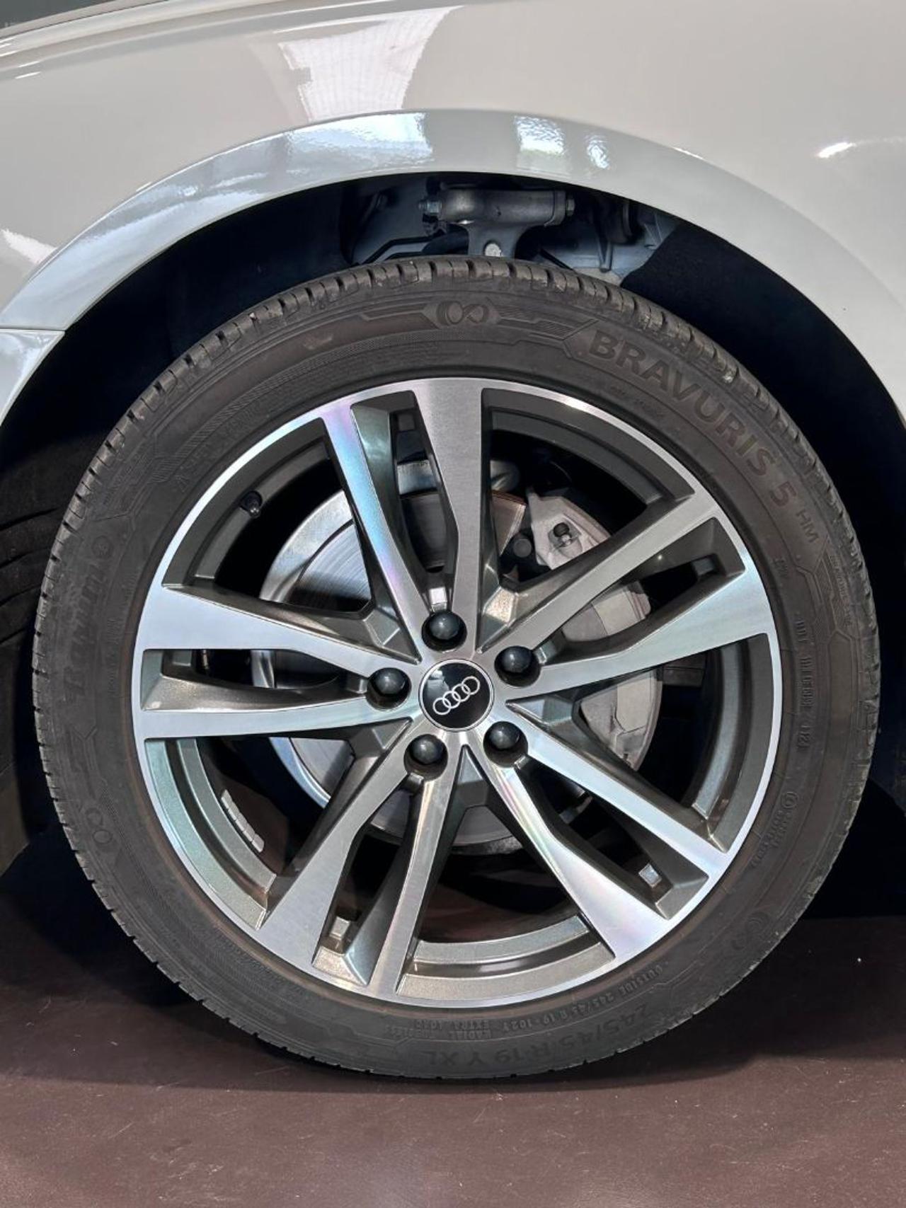 AUDI A6 Avant 40 2.0 TDI S tronic Business Sport - 8