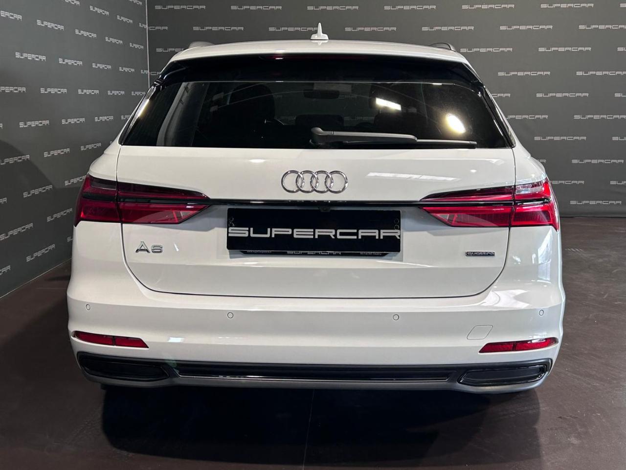 AUDI A6 Avant 40 2.0 TDI S tronic Business Sport - 4