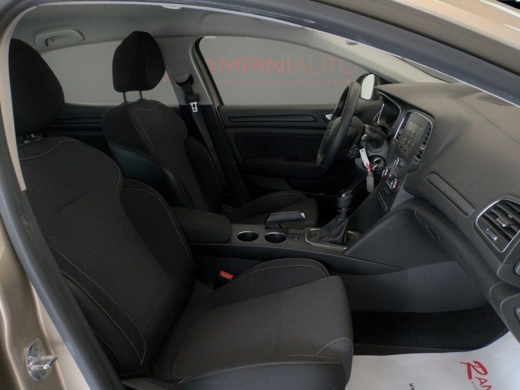 RENAULT Megane Blue dCi 115 CV Iva Esposta Pronta Consegna - 19