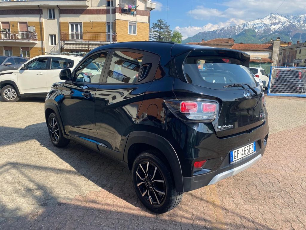 MAHINDRA KUV100 1.2 87CV GPL K8 - 4