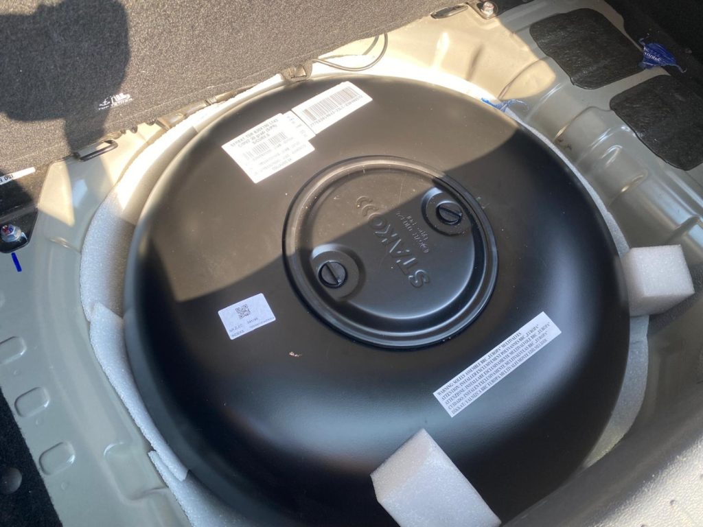 MAHINDRA KUV100 1.2 87CV GPL K8 - 6