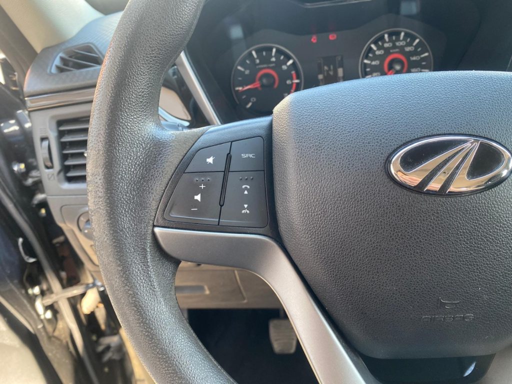 MAHINDRA KUV100 1.2 87CV GPL K8 - 16