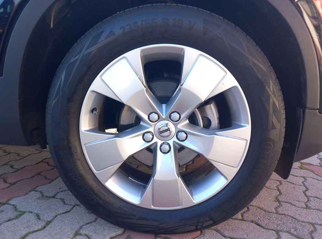 VOLVO XC40 1.5 t2 Momentum Pro IVA ESPOSTA - 15