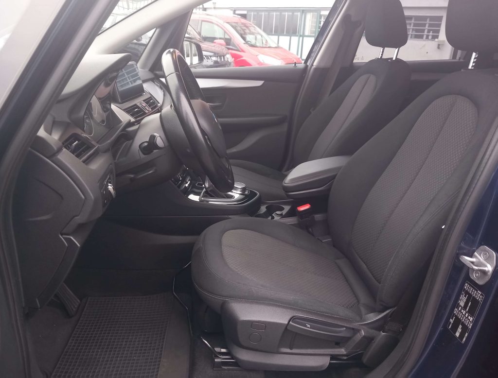 BMW 216 Serie 2 F45 216d Active Tourer automatico - 10