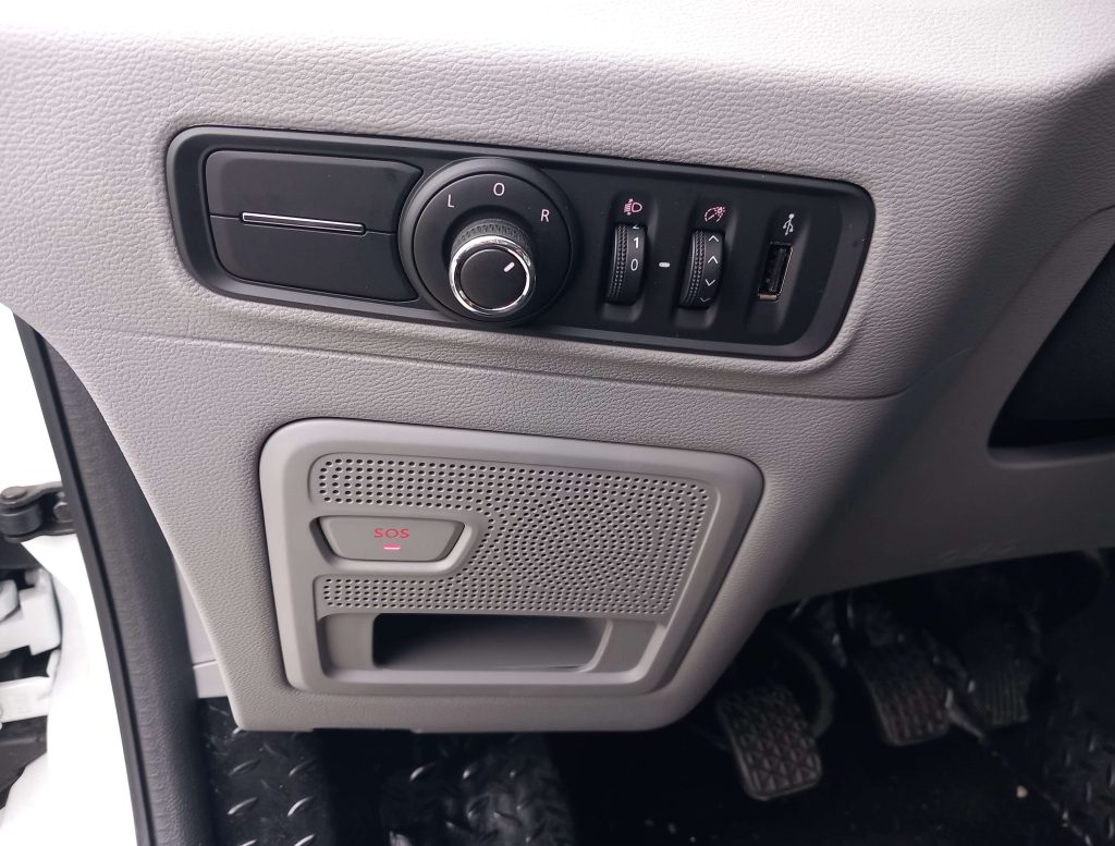 MAXUS Deliver 9 Maxus Deliver 9 L3 rwd R.Sing Furgonat+Sponda - 10