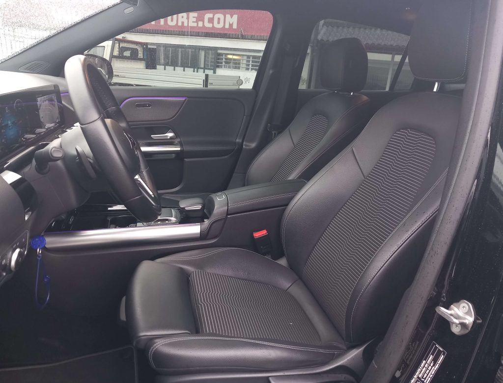 MERCEDES-BENZ GLA 200 H247 2020 d Premium 4matic auto - 12