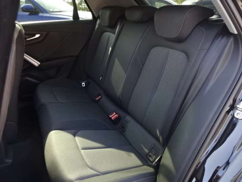 AUDI Q2 I  35 1.5 tfsi Admired s-tronic - 11