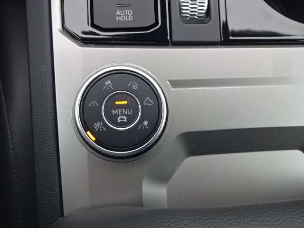 VOLKSWAGEN Touareg III 3.0 V6 tdi Exclusive 231cv IVA ESPOSTA - 15