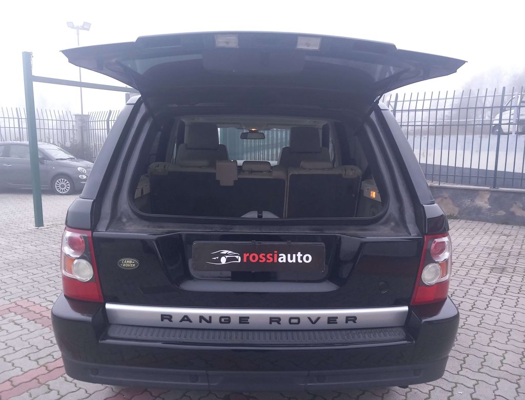 LAND ROVER Range Rover Sport 2.7 tdV6 SE auto - 7