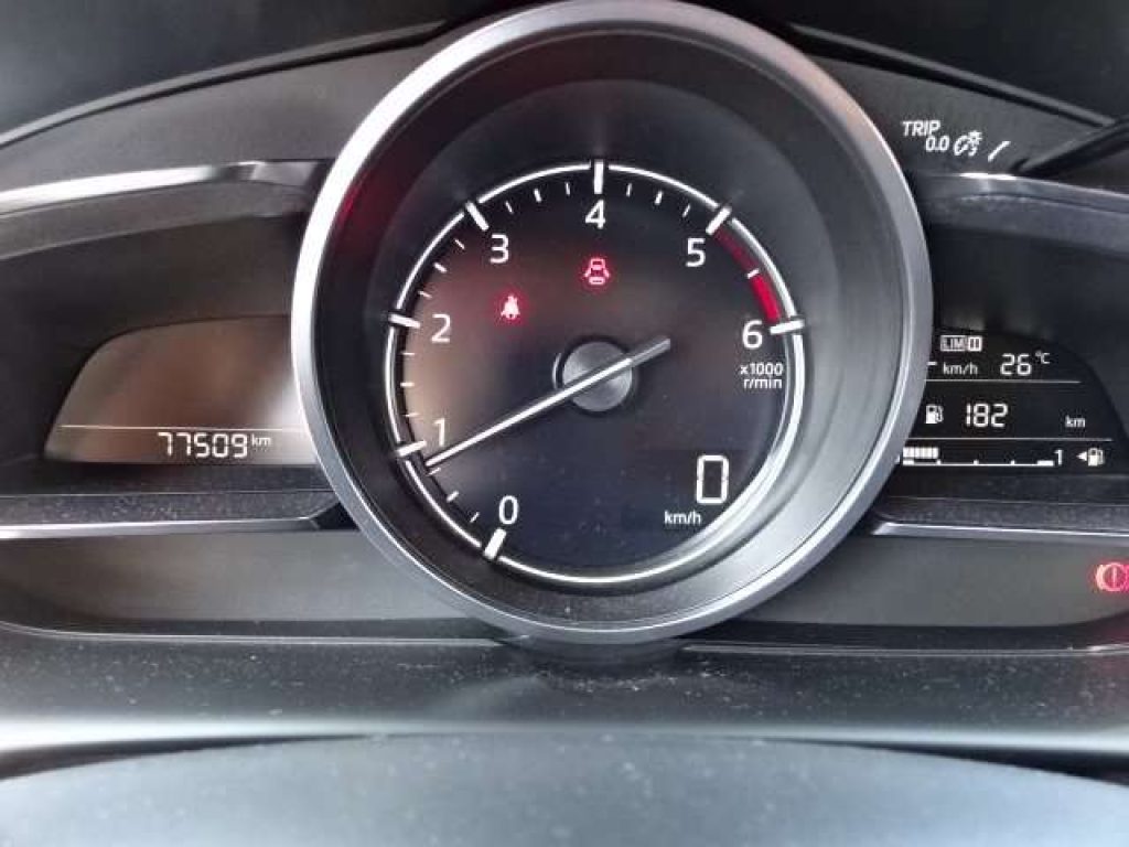 MAZDA CX-3 1.5d Luxury edition 2wd 105cv - 9