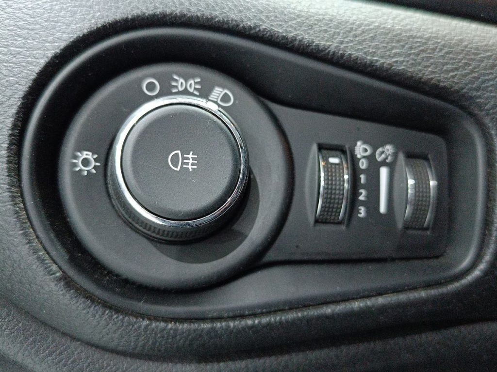 JEEP Renegade 2.0 Mjt 4WD Active Drive Sport - 18