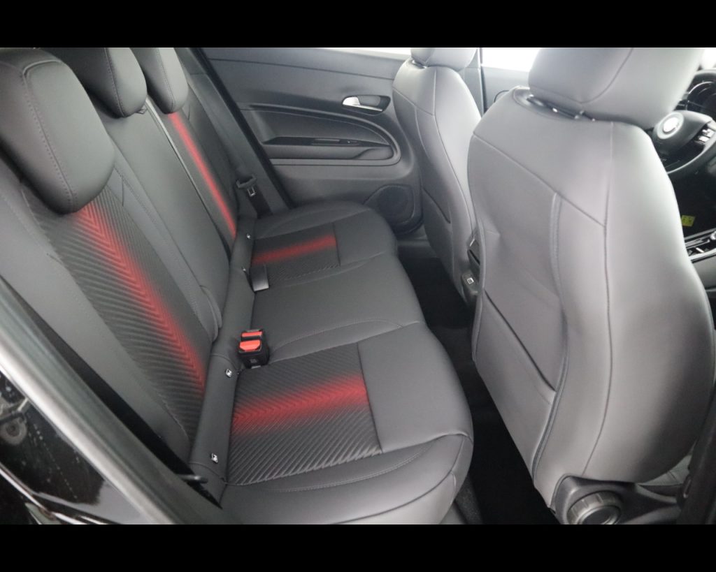 ALFA ROMEO Junior Elettrica Elettrica Speciale Bev 156cv - 115kwh - 18