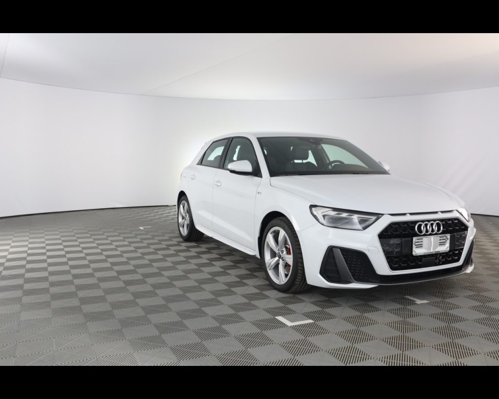 AUDI A1 II 2019 Sportback -  Sportback 30 1.0 tfsi S Line - 4