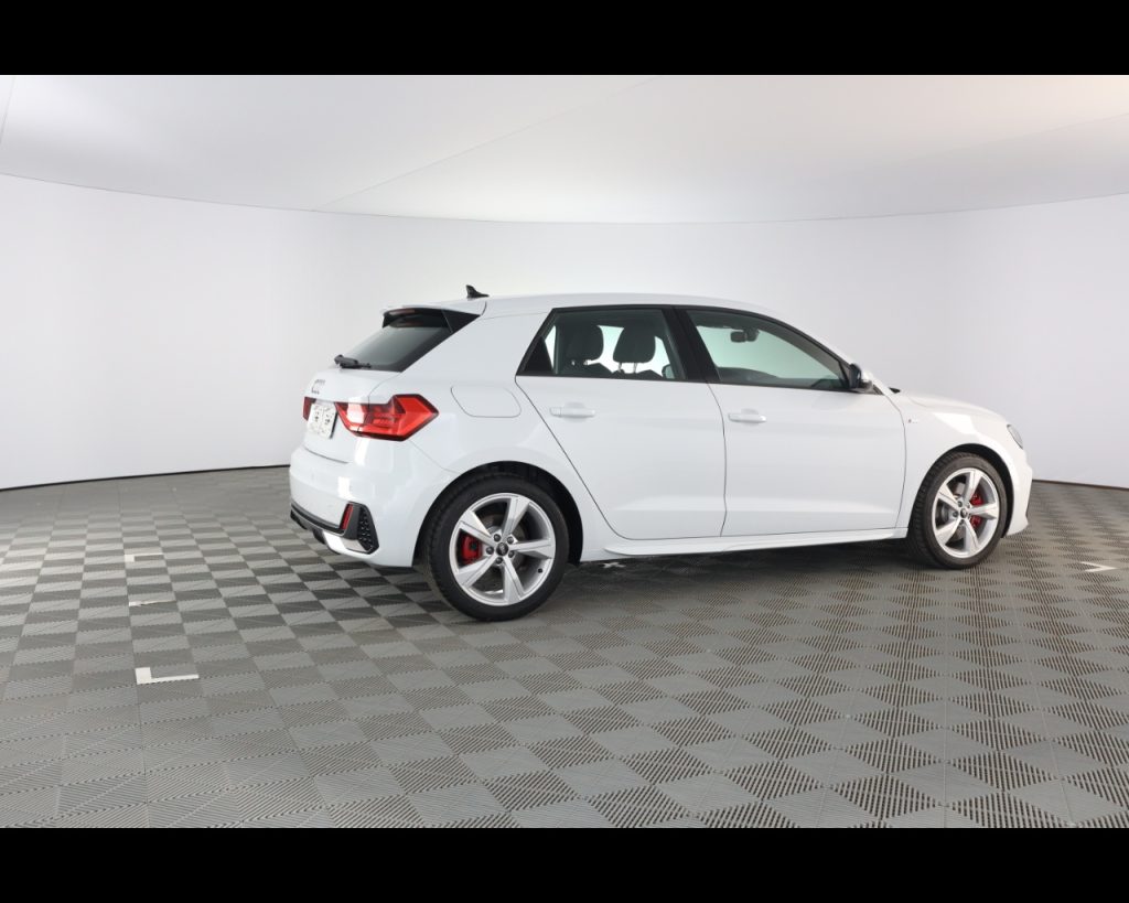 AUDI A1 II 2019 Sportback -  Sportback 30 1.0 tfsi S Line - 7