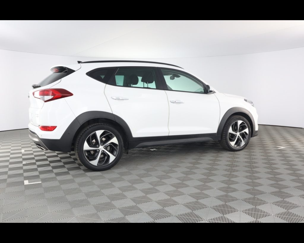 HYUNDAI Tucson 2.0 crdi Xpossible 4wd 185cv auto - 7