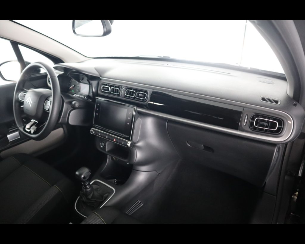 CITROEN C3 III 2017 -  1.2 puretech Max s&s 110cv - 16