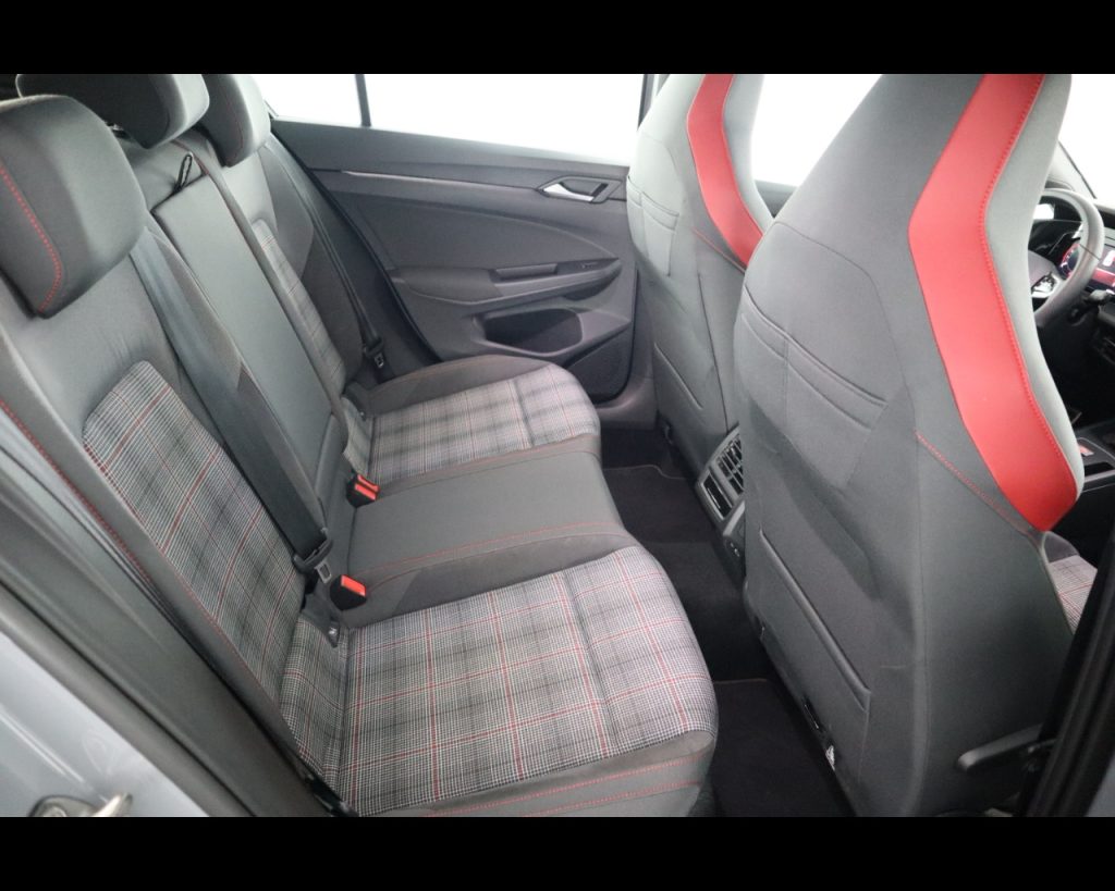 VOLKSWAGEN Golf 2.0 tsi GTI 245cv dsg - 18