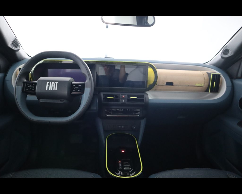 FIAT Grande Panda Hybrid La Prima 1.2 Hybrid 100cv - 15