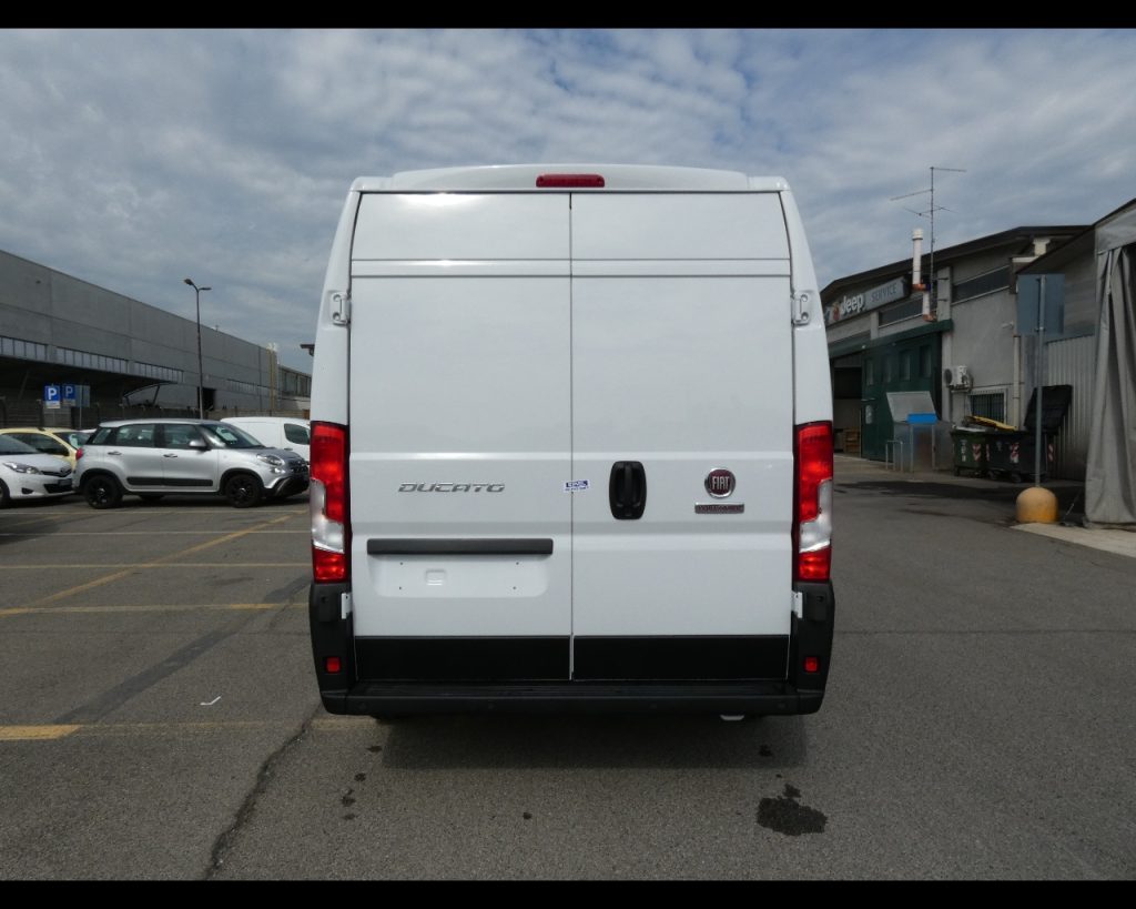 FIAT Ducato Series 9 Furgone Lastrato 35q Mh2 140cv 2.2 Multi - 11