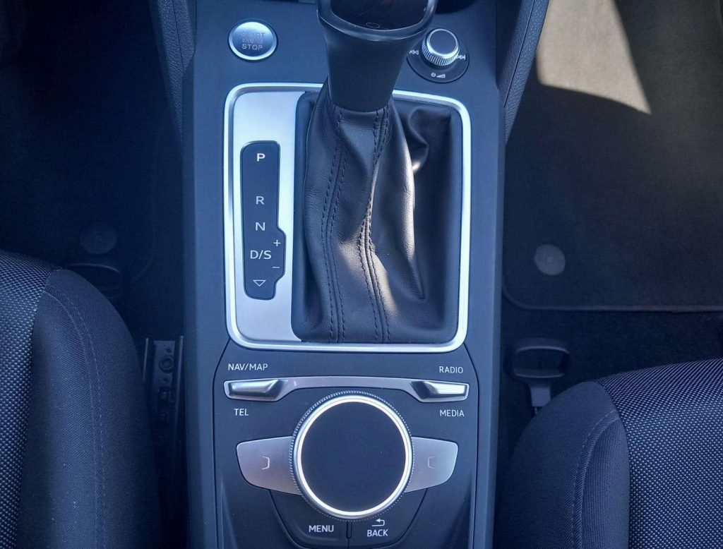 AUDI Q2 35 2.0 tdi Edition One S line edition s-tronic - 13