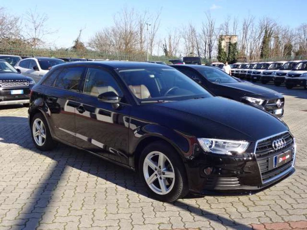 AUDI A3 Sportback 30 1.6 tdi 116cv s-tronic IVA ESPOSTA - 3