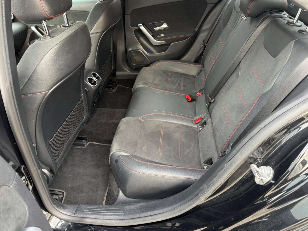 MERCEDES-BENZ A 200 Classe A d Sedan - V177 Premium auto - 13