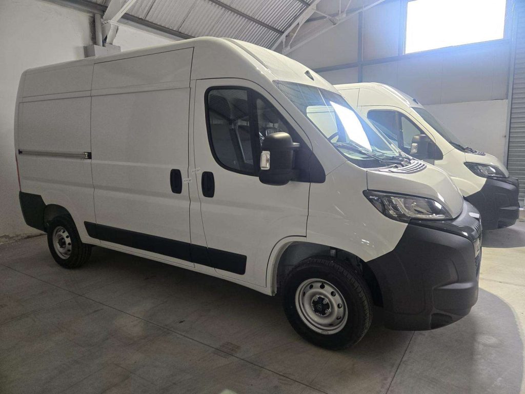PEUGEOT Boxer Boxer 33 L2H2 2.2 diesel 140cv S&S - 3