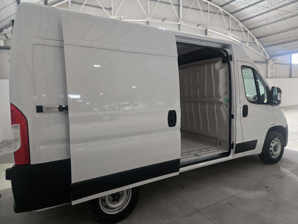 PEUGEOT Boxer Boxer 33 L2H2 2.2 diesel 140cv S&S - 4