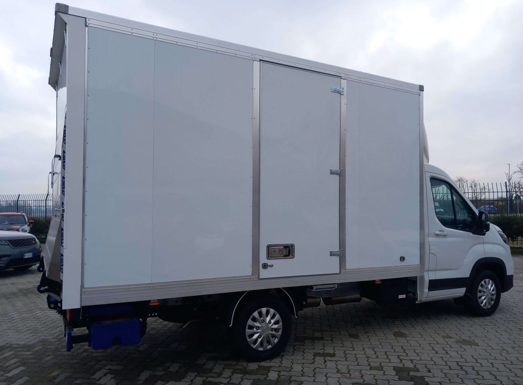 MAXUS Deliver 9 Maxus Deliver 9 L3 rwd R.Sing Furgonat+Sponda - 4