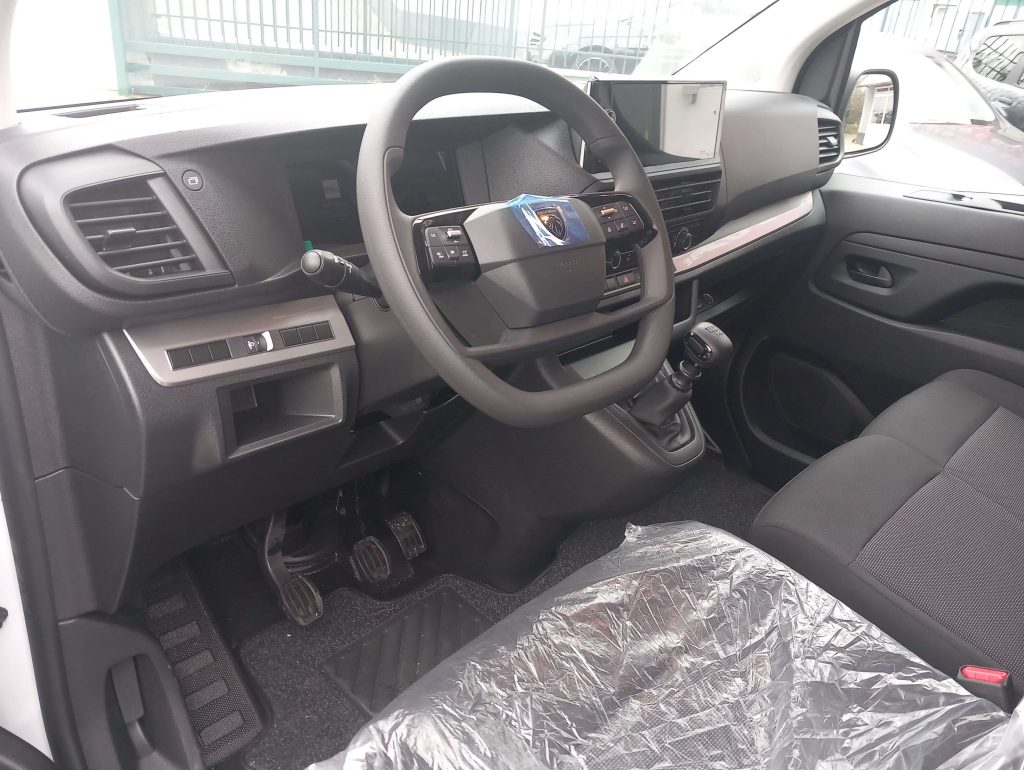 PEUGEOT Expert Expert 1.5 diesel 120cv con PACK SURROUND VIEW - 10